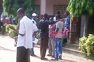 Côte d'Ivoire : On ne se presse pas pour ouvrir les bureaux de vote !